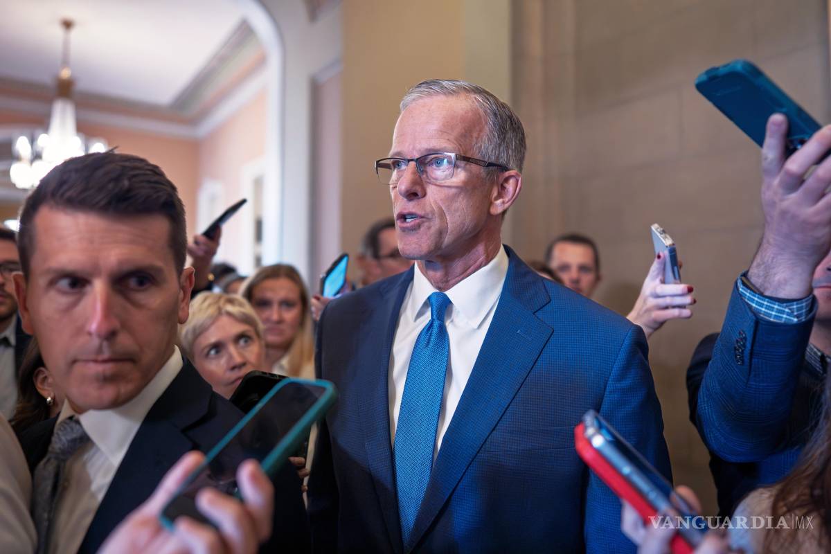 $!El líder de la mayoría del Senado, el republicano John Thune, ha reiterado que están abiertos a extender los subsidios, si los demócratas reabren el gobierno.