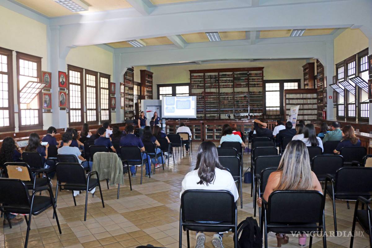 $!La exposición buscó fortalecer las habilidades de investigación y divulgación científica entre alumnas y alumnos de nivel medio superior.