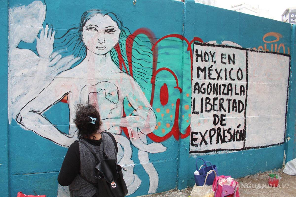 Legisladores desechan iniciativas a favor de periodistas