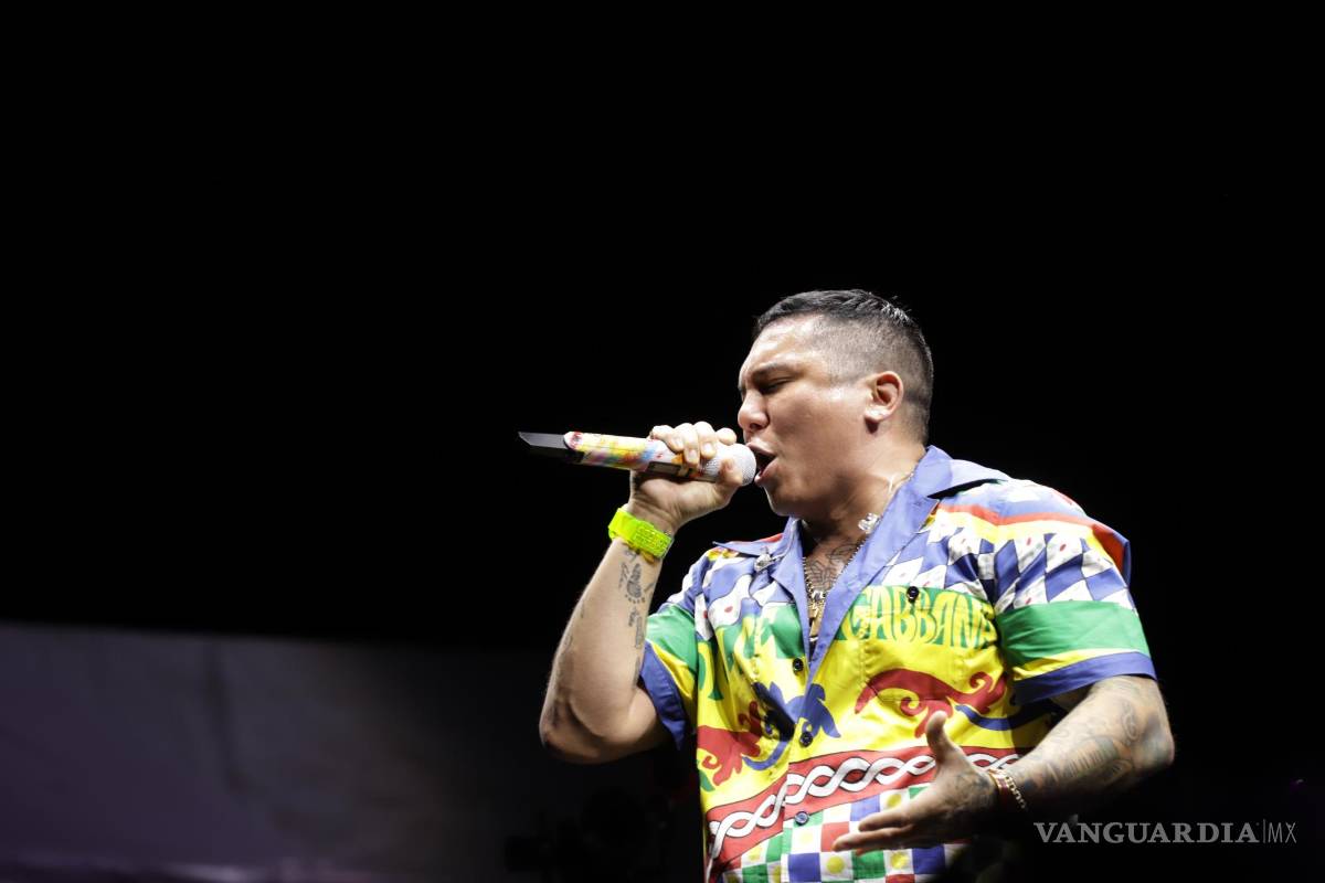 $!La sangre musical corre por sus venas con vida propia y lo sabe transmitir a millones de seguidoras y seguidores.