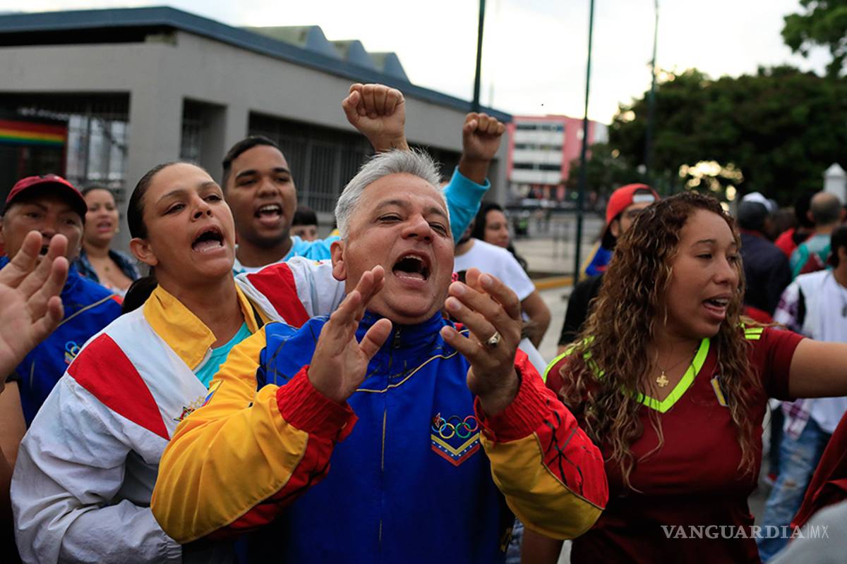 México y 13 países reducen relaciones diplomáticas con Venezuela tras elección