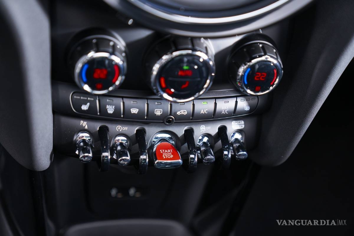 $!¿Quieres el MINI Cooper 2019?, checa precios, versiones y equipamiento en México