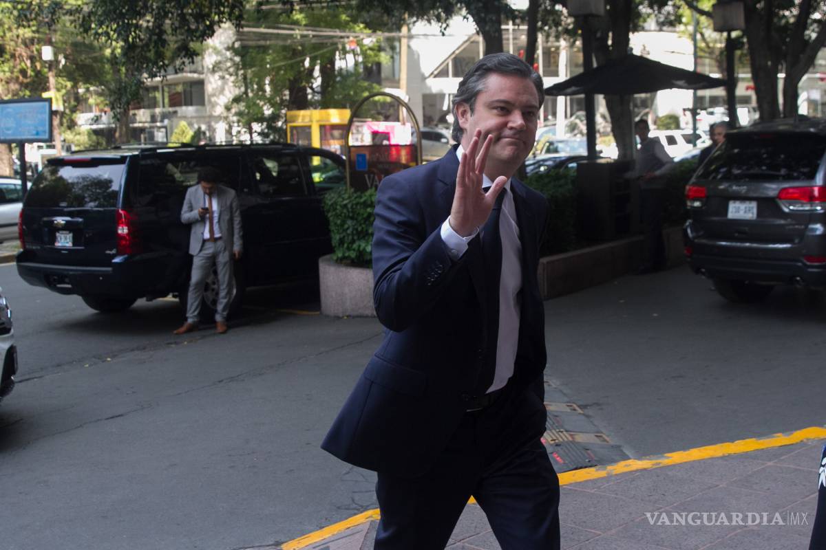 Falso que desaparezcan las escuelas de tiempo completo