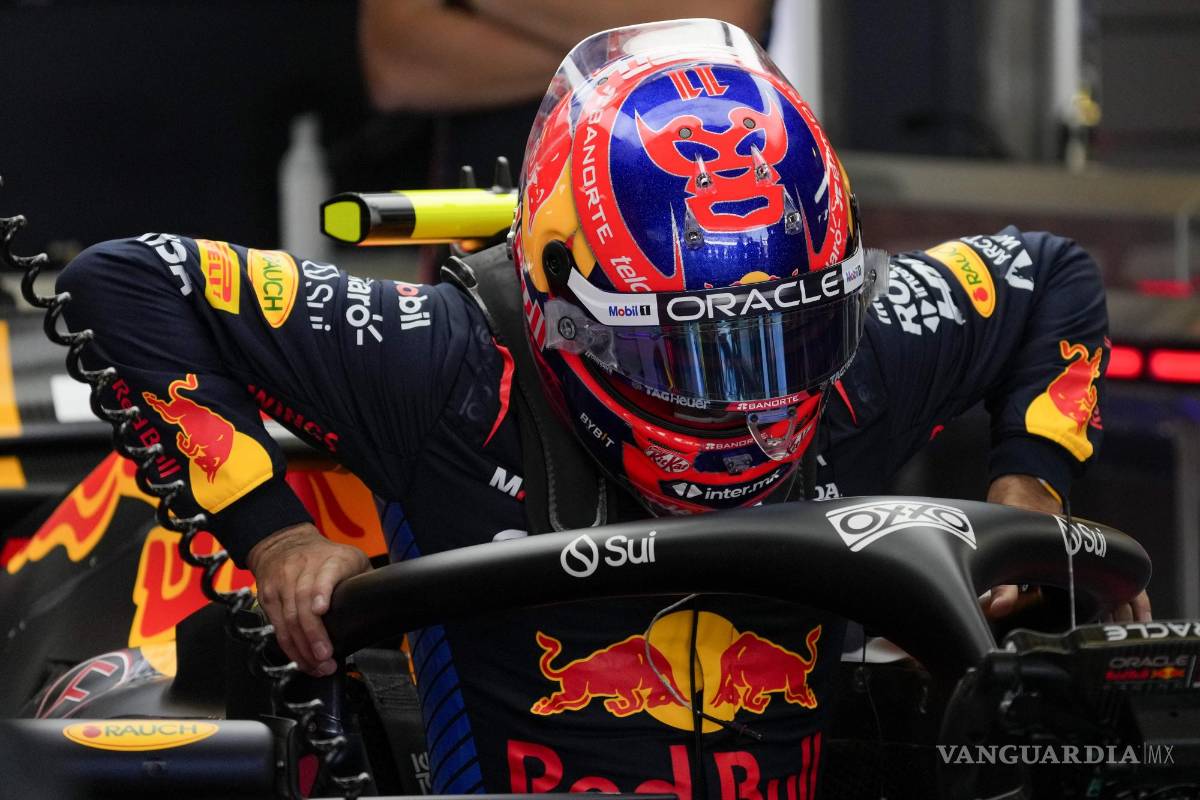 Checo Pérez enfrenta una complicada Práctica Libre 3 en el GP de México y queda en el lugar 14