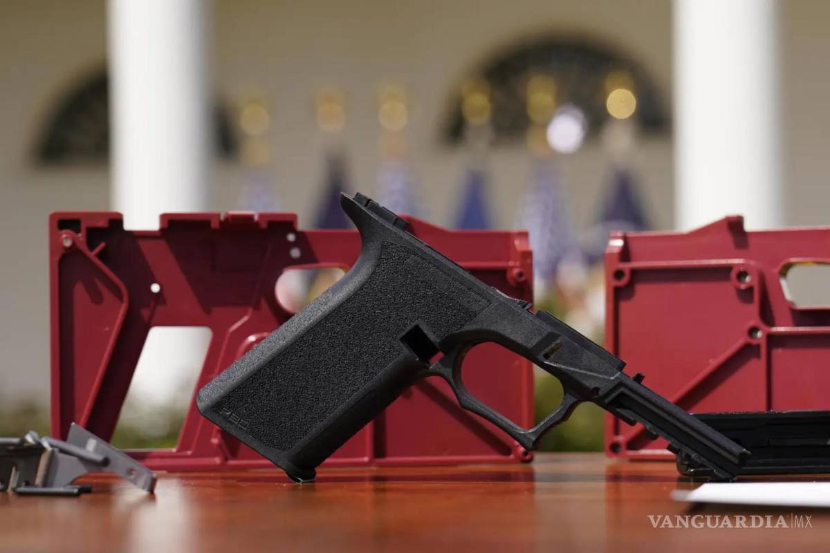 $!Un arma fantasma se vende en partes y se puede ensamblar en la casa de un comprador sin licencia para portar armas.