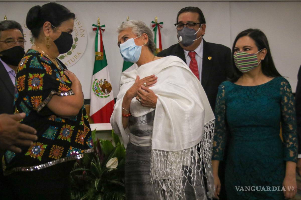 Recibirán altos funcionarios hasta $428 mil en fin de año