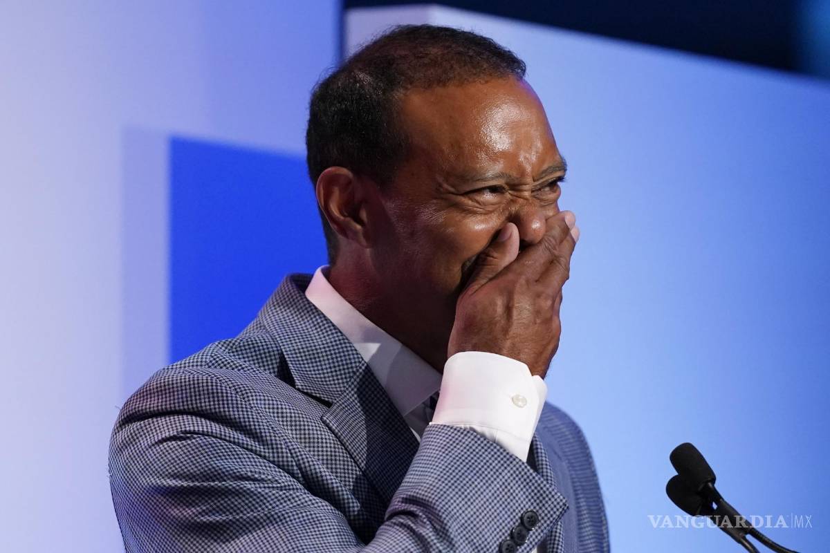 Un emocionado Tiger Woods ingresa Salón de la Fama del golf