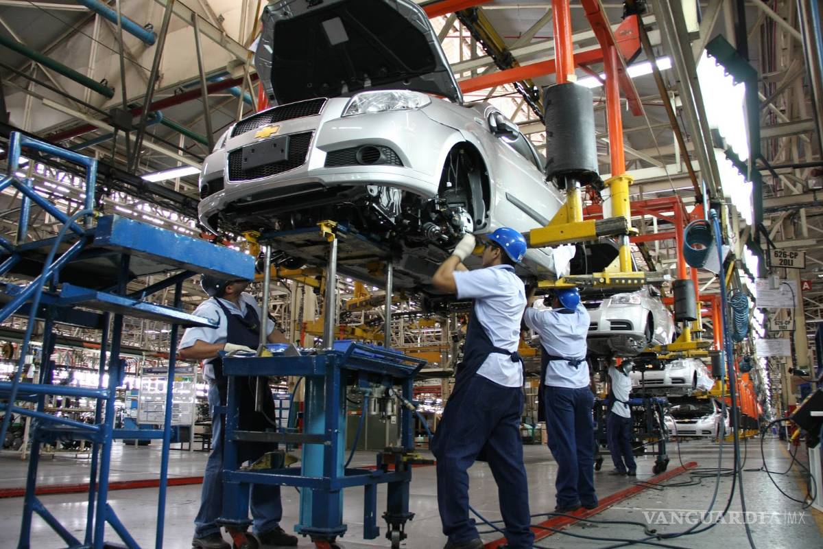 $!Gran choque en TLCAN será por sector automotriz