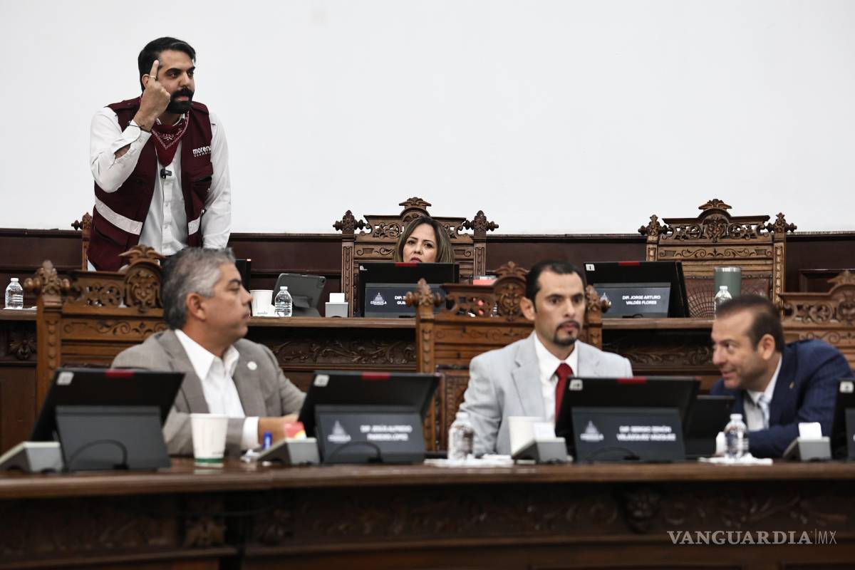 $!Attolini presentó un último punto de acuerdo buscando exhortar al Ayuntamiento de Torreón y a su presidente, Román Alberto Cepeda González sobre la recolección de basura.