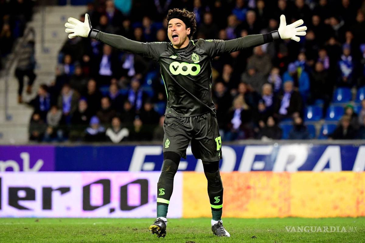 $!Guillermo Ochoa jugaría a lado de Guardado y Lainez