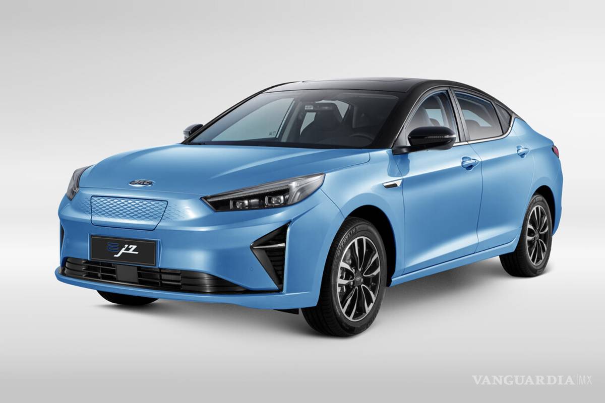 JAC traerá otro auto eléctrico a México, el E J7