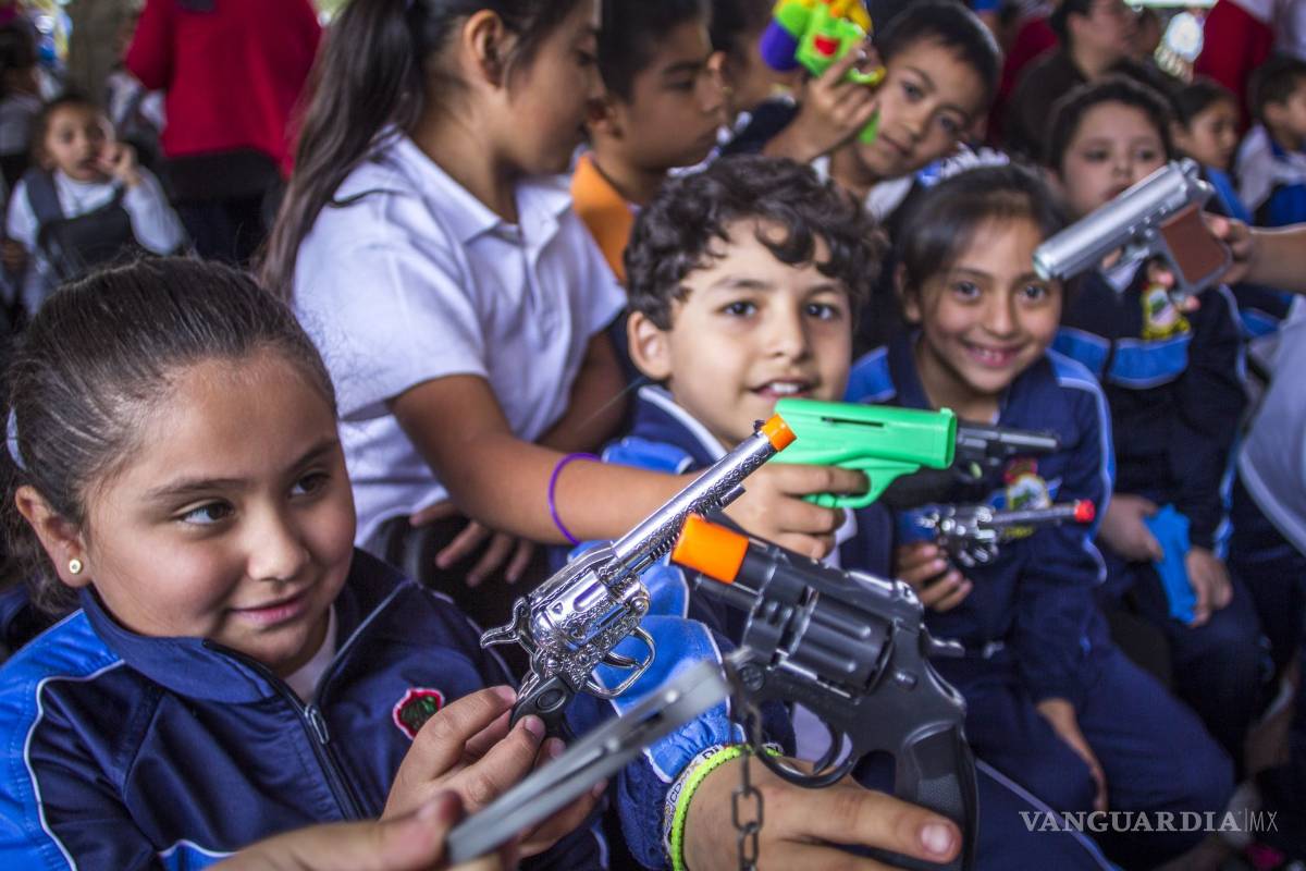 Josefina Vázquez Mota propone etiquetar juguetes bélicos para alertar sobre violencia