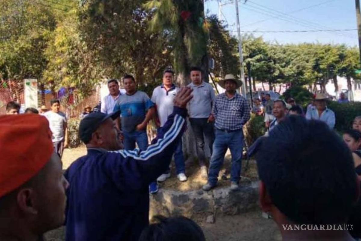 Hombre fotografiaba niñas en Puebla, casi lo linchan