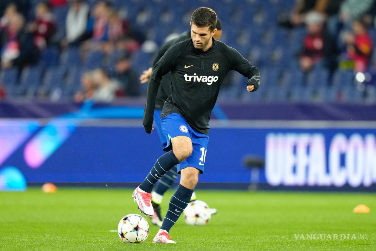 $!El delantero estadounidense de Chelsea Christian Pulisic previo al partido contra Salzburgo por la Liga de Campeones, el 25 de octubre de 2022.