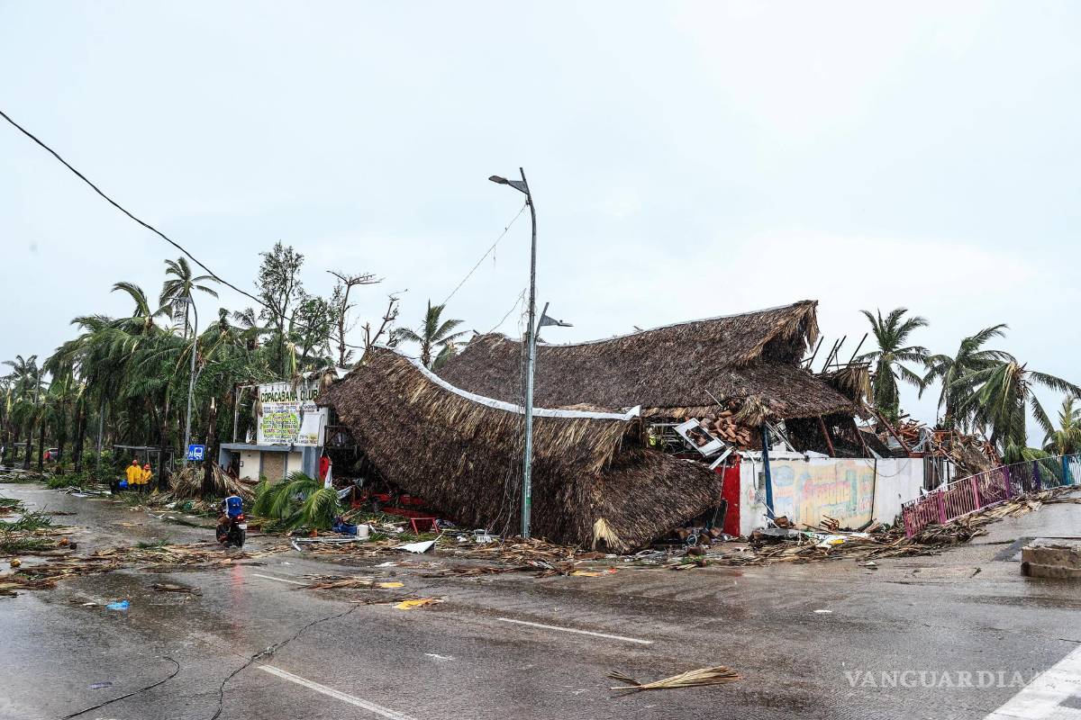 $!Una vivienda destruida por el huracán Otis en el balneario de Acapulco, en el estado de Guerrero, México.