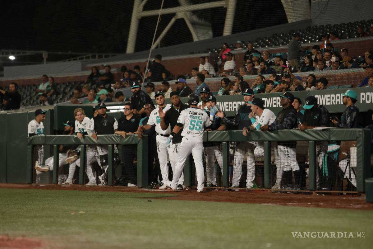 $!Saraperos dejó escapar una ventaja de 6-2 y terminó cediendo la serie ante Dorados en once entradas.