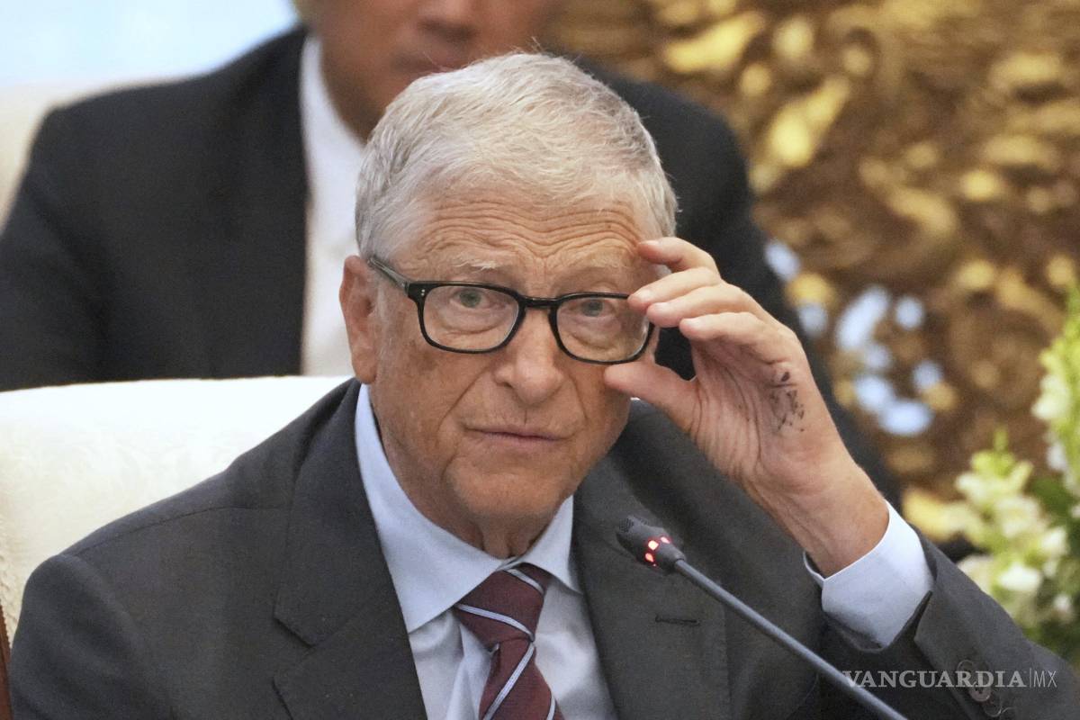 $!Musk “pudo haber sido un gran filántropo, pero entretanto, el hombre más rico del mundo se ha involucrado en la muerte de los niños más pobres del mundo”, afirma Gates.