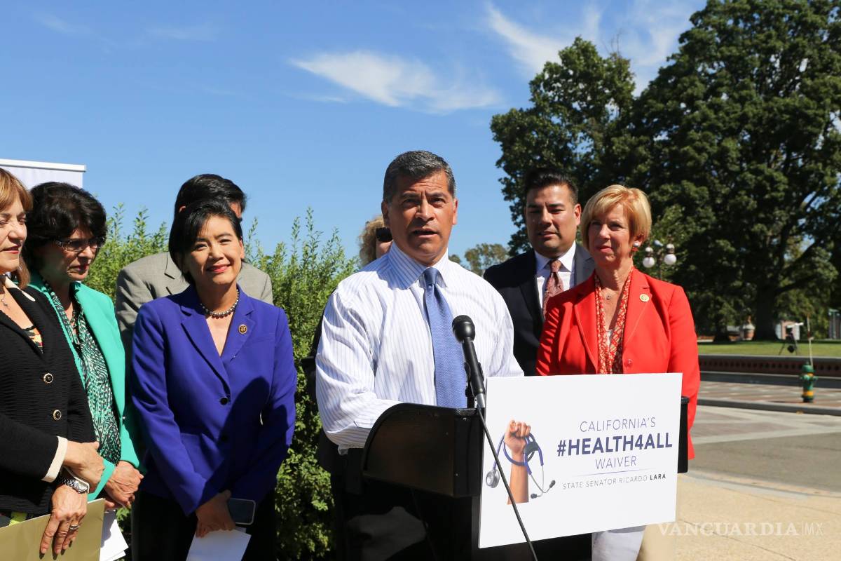 Demanda California a Trump