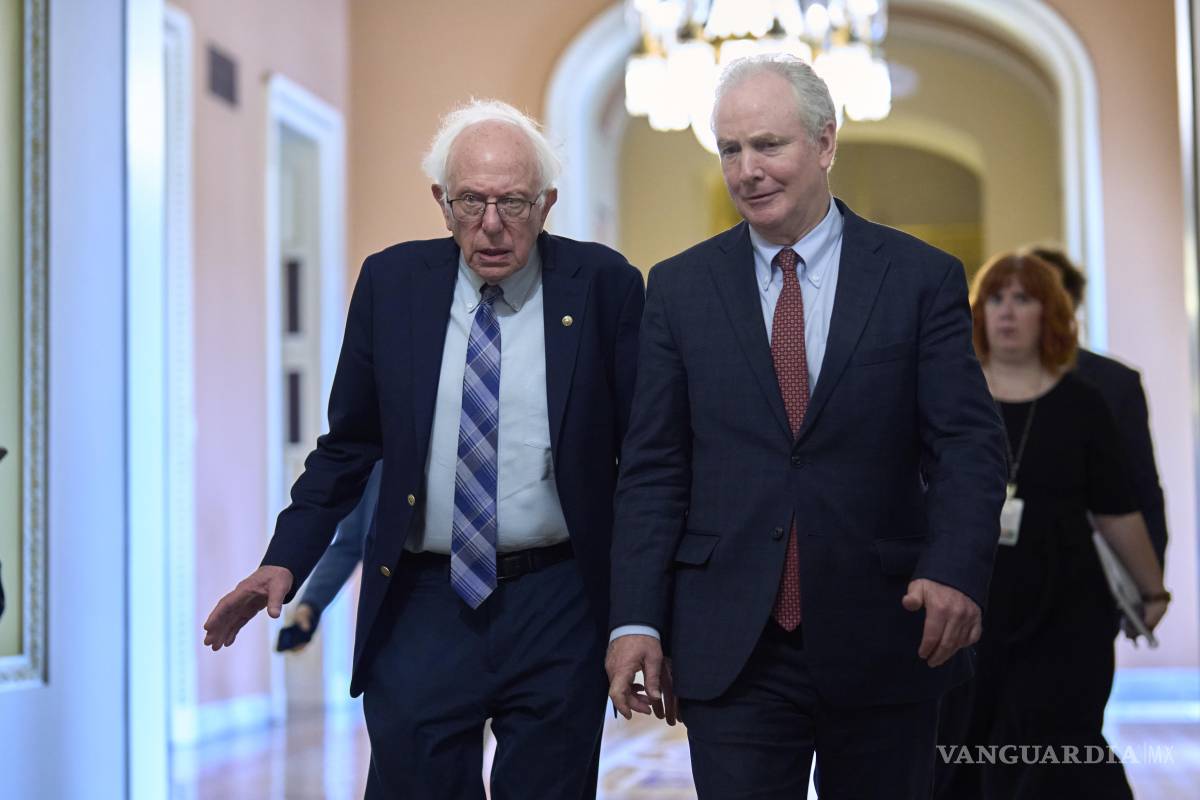 $!“Nuestros Padres Fundadores confiaron el poder de declarar la guerra exclusivamente a los representantes electos del pueblo en el Congreso” dijo Sanders.