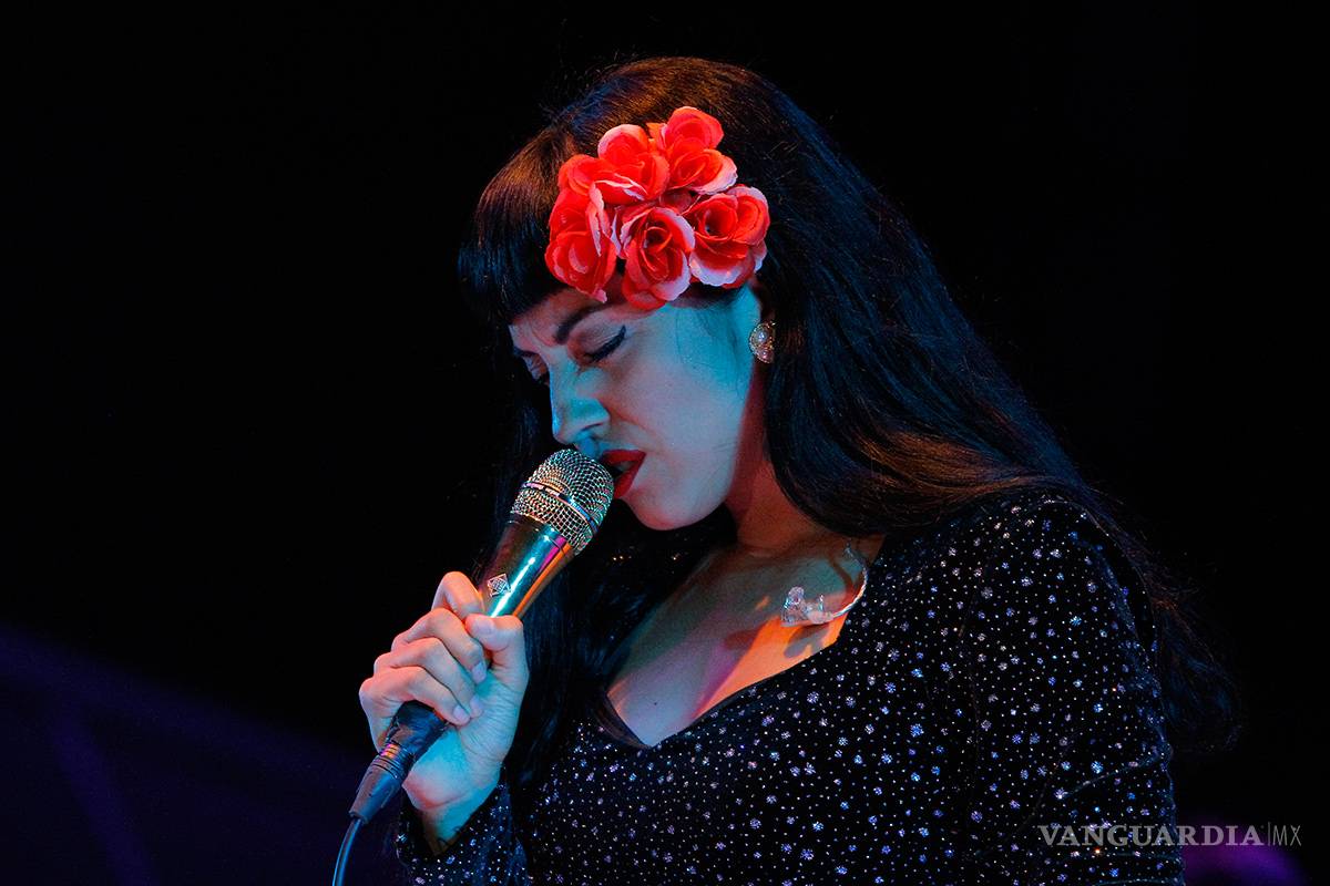 Mon Laferte es una ‘tarada’, dice Daniel Bisogno (video)