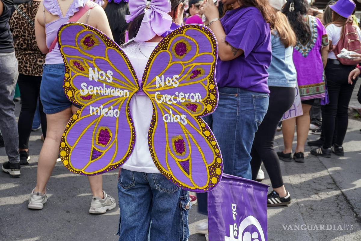 $!Varias madres señalaron que la decisión de asistir surgió por el interés de las propias niñas y niños, quienes han aprendido sobre igualdad y derechos en la escuela.