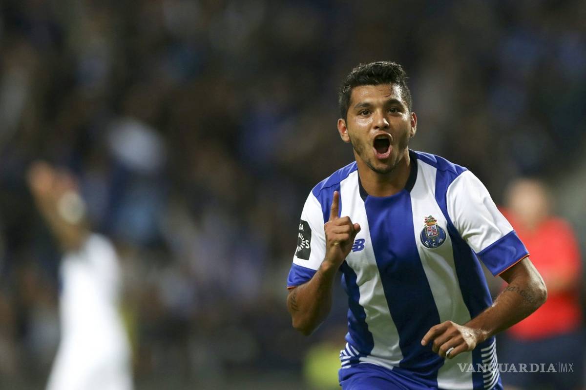 'Tecatito' anota e inicia remontada del Porto