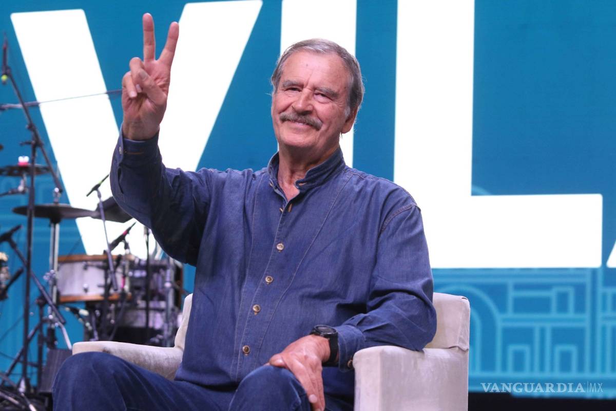 Acusa Vicente Fox a AMLO de llevar al país cien años atrás