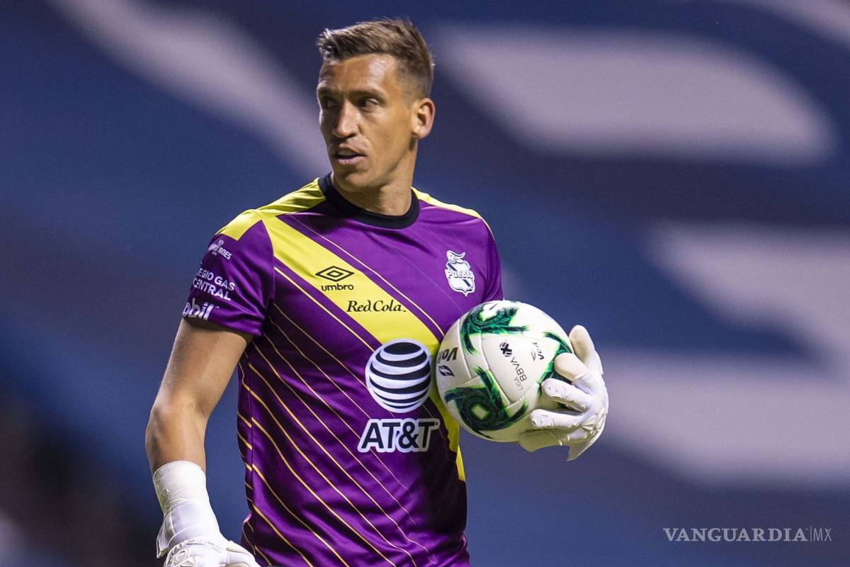 Mazatlán FC hizo oficial la llegada de Vikonis