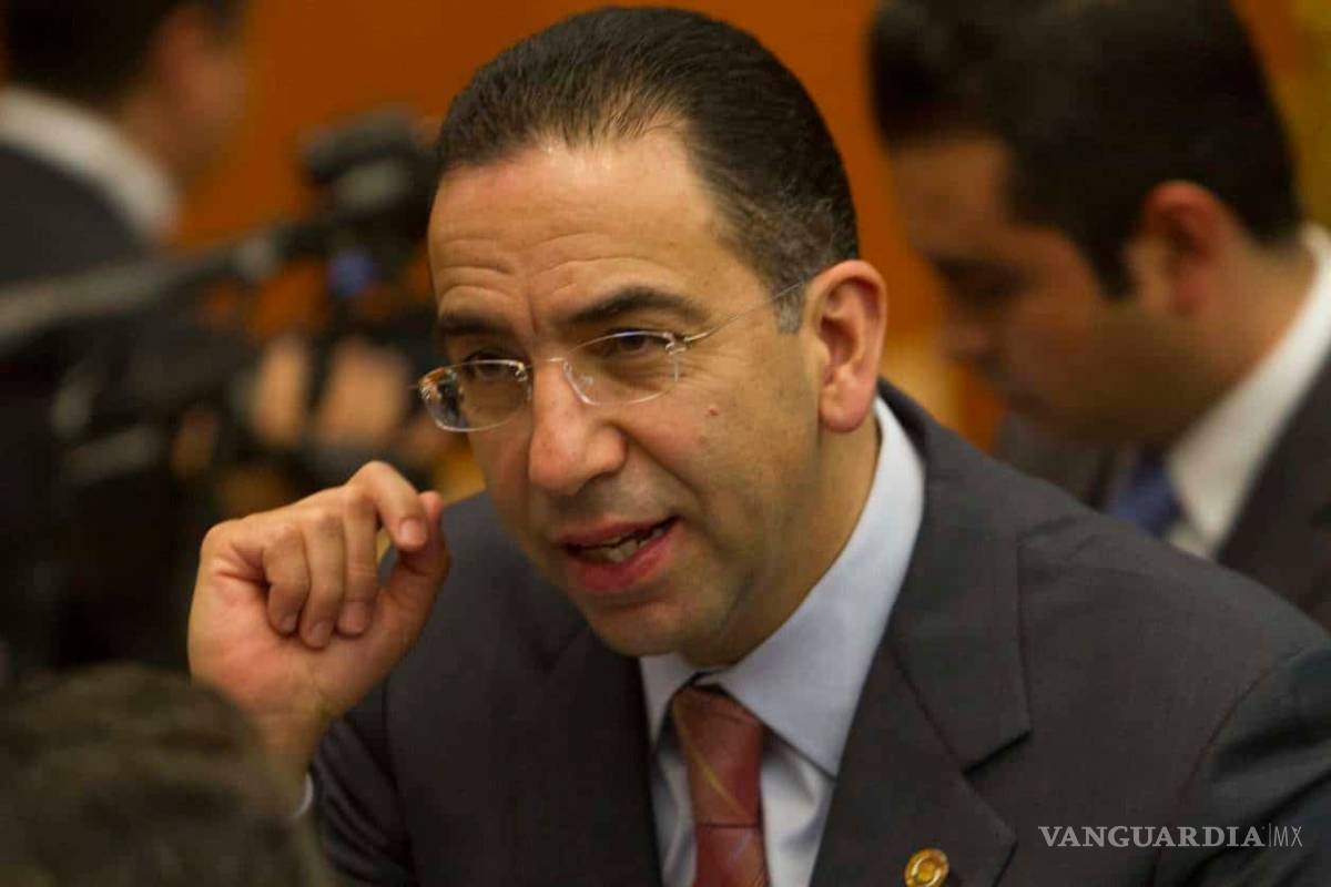 Desata polémica nombramiento de Javier Lozano como vocero de la Coparmex