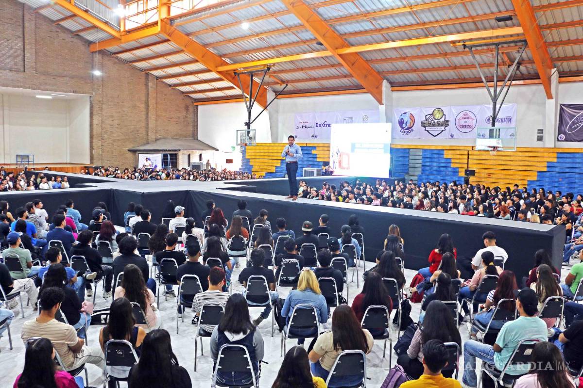 Inaugura UAdeC el Centro de Tecnología Avanzada y da la bienvenida a nuevos alumnos de la FCA Saltillo