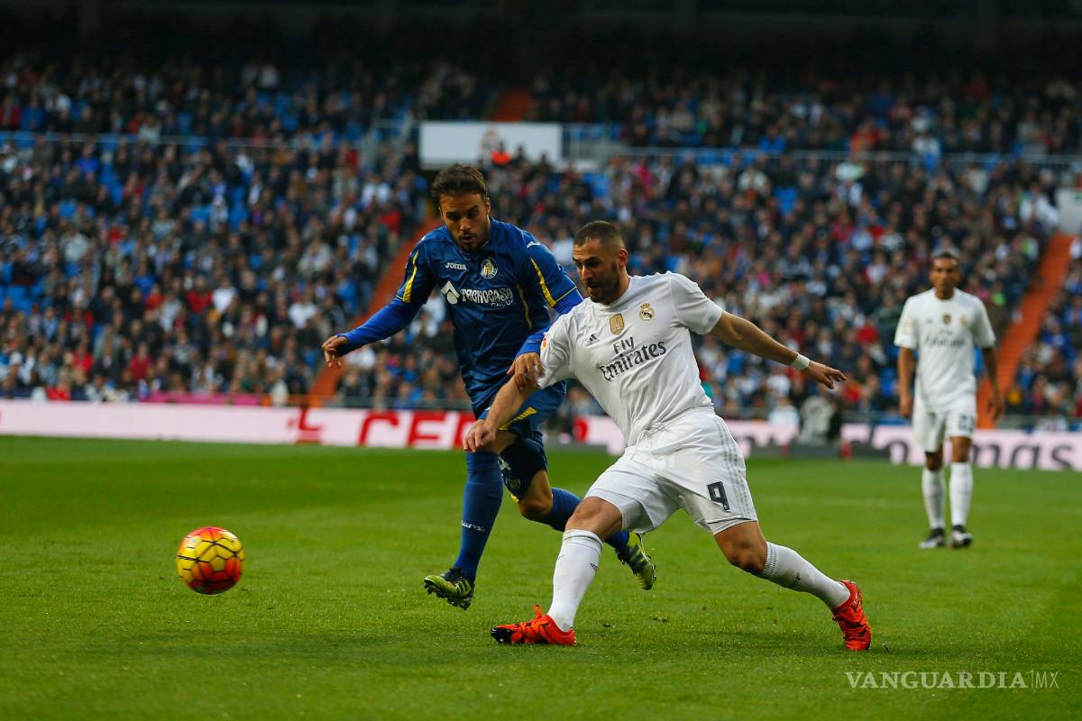 $!Real Madrid recupera la ‘calma’; Benítez, abucheado