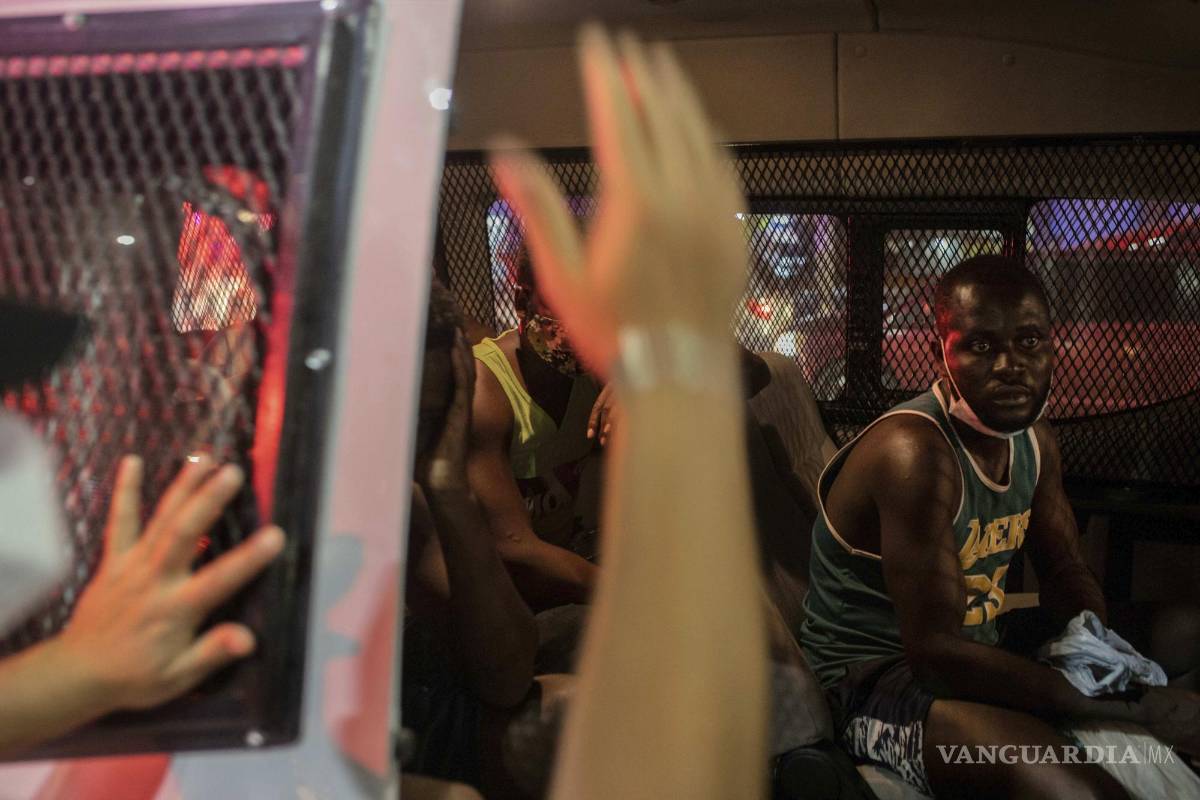 Se agrava crisis migratoria: endurece EU deportaciones