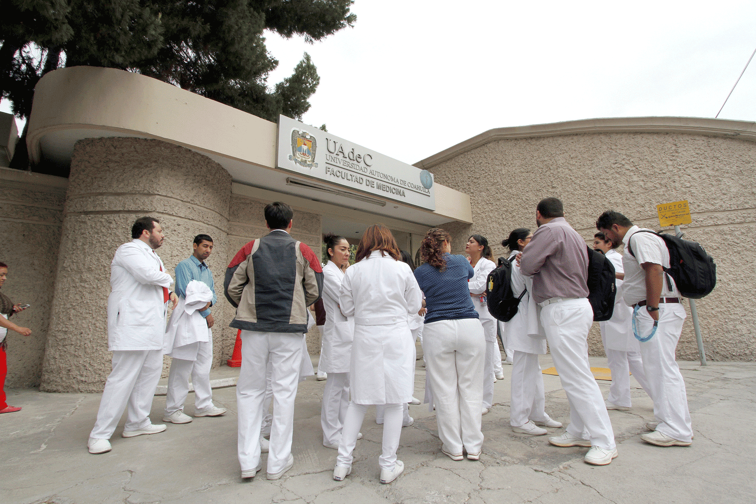 Niegan voto a alumnos residentes de la Facultad de Medicina de la UAdeC