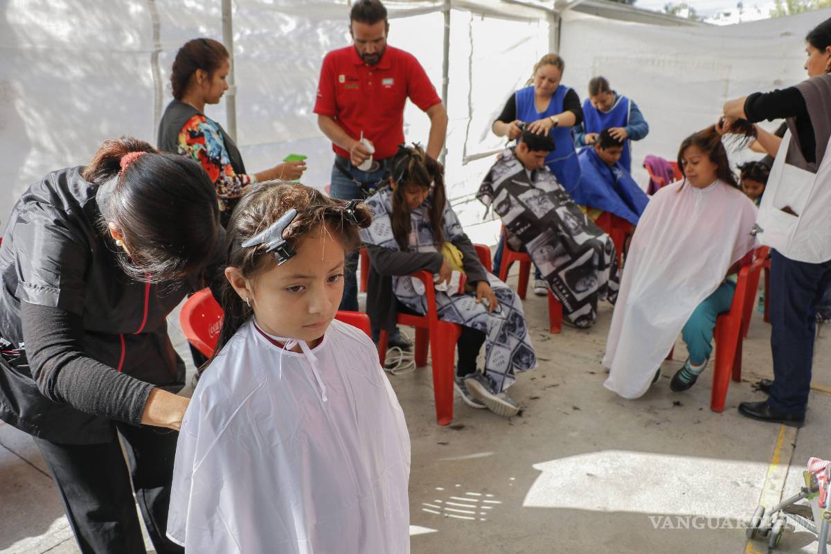 $!Visita ‘Lobos Contigo’ la primaria Cuitláhuac de Saltillo