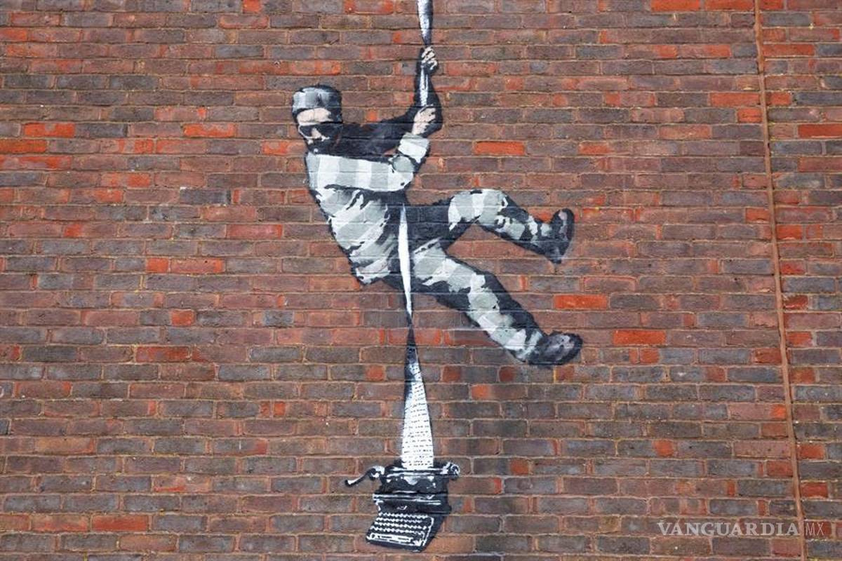 Banksy confirma ser el creador de “Create Escape” en un muro de una prisión de Inglaterra