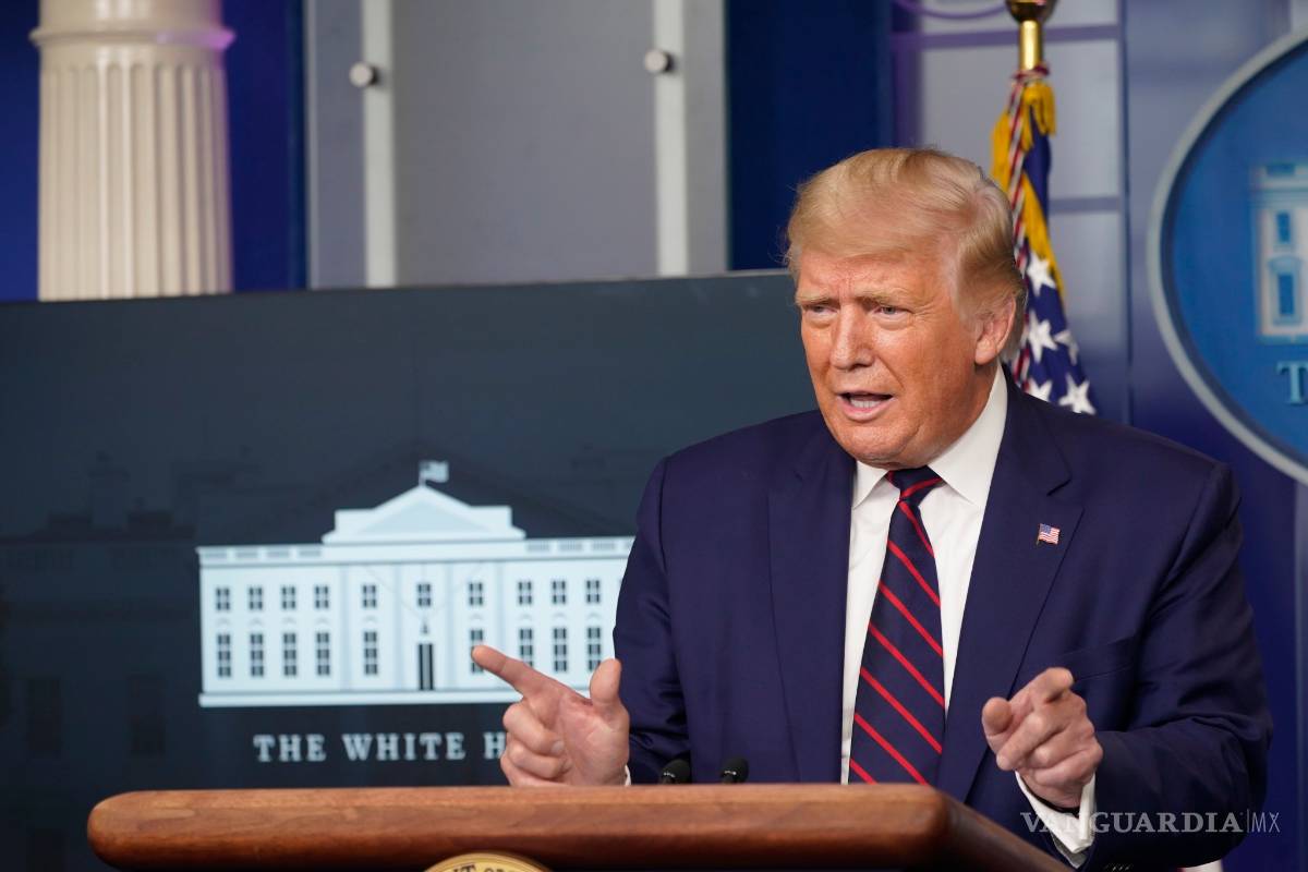 Pide Donald Trump despedir a reportera de la Fox News