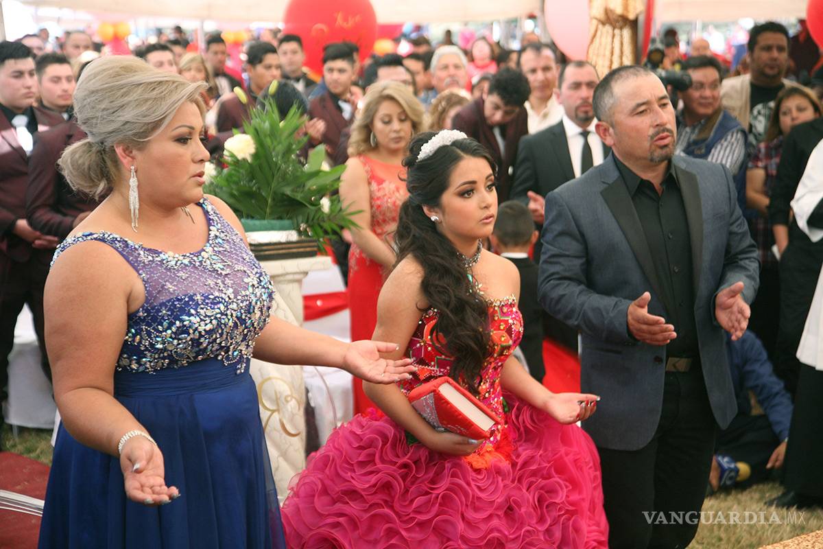 $!Rubí: Un quince años con glamour