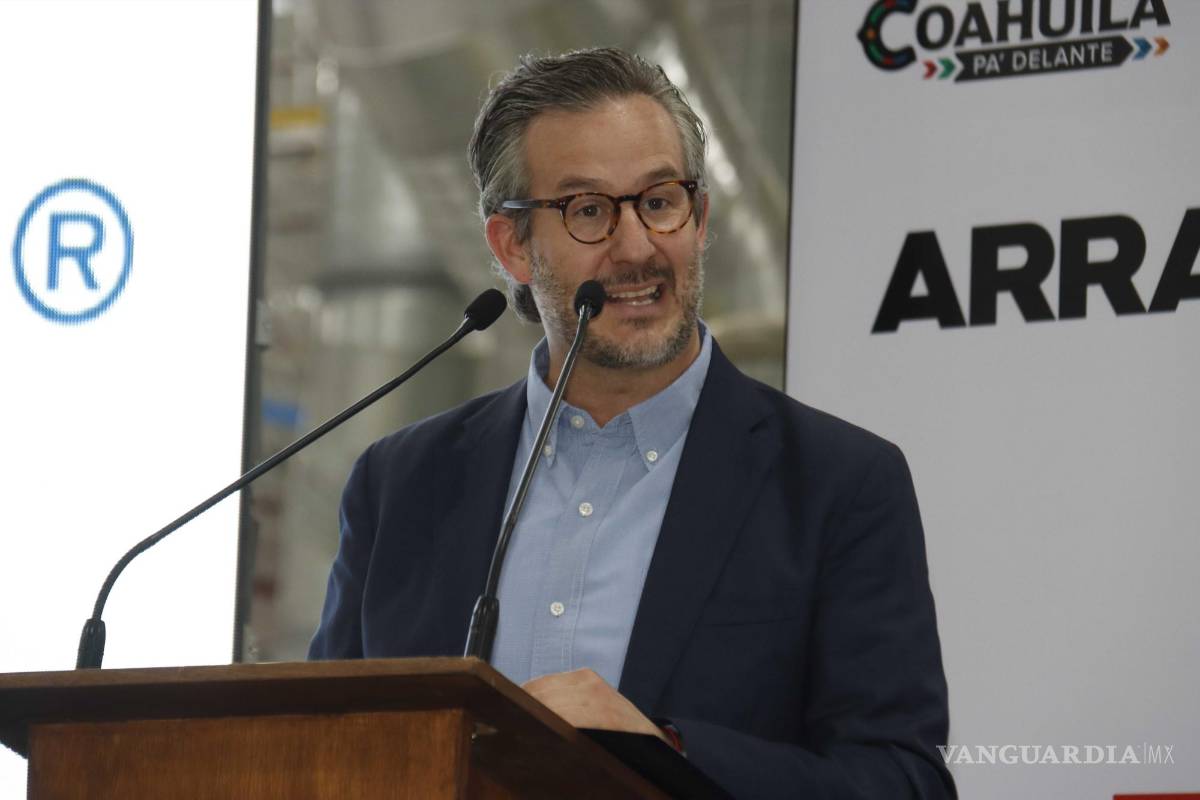 $!Autoridades estatales destacaron el esfuerzo para abrir una universidad que permita al personal seguir sus estudios.