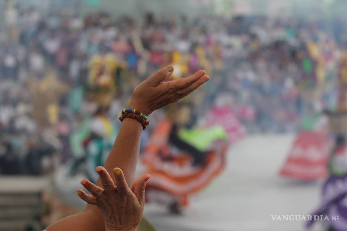 Comerciantes protestan cerca del auditorio Guelaguetza