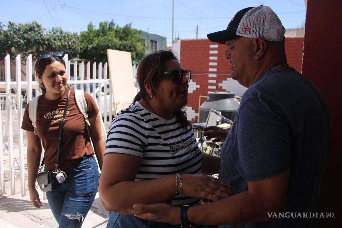 $!Panchito se despide su hermana y su sobrina, quienes estuvieron de visita los últimos días. Tenían más de 30 años sin verse, desde que Panchito migró a Estados Unidos.