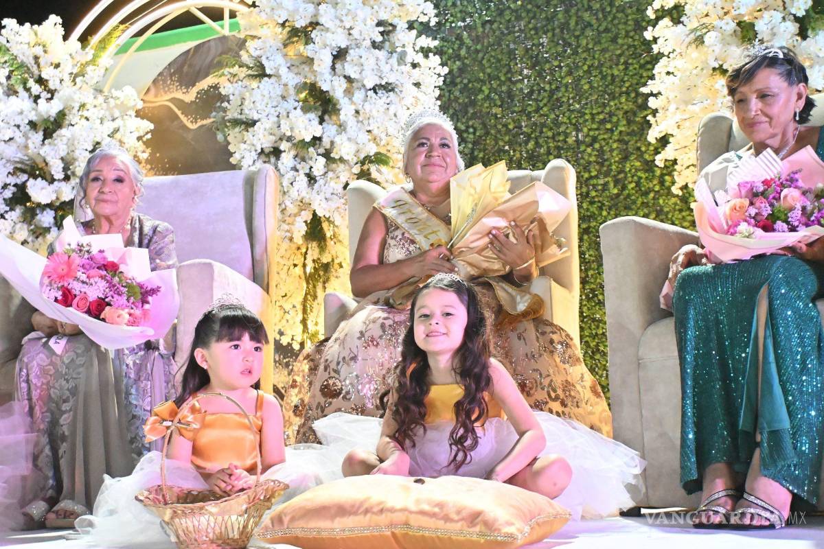 $!Esmeralda, María de la Luz Gaona y María de la Luz Moncada, representarán a las mayores durante un año.