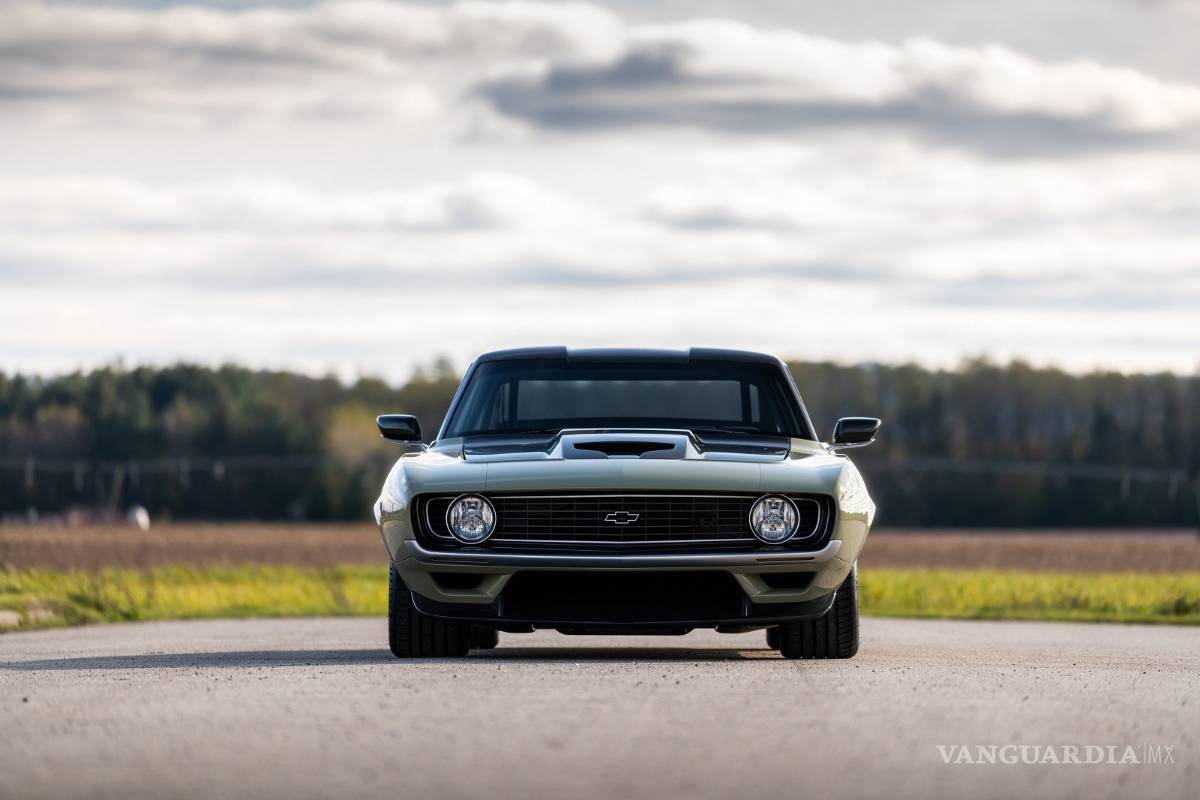 $!Chevrolet Camaro "Valkyrja", bestia de los sesenta renacida con 890 hp
