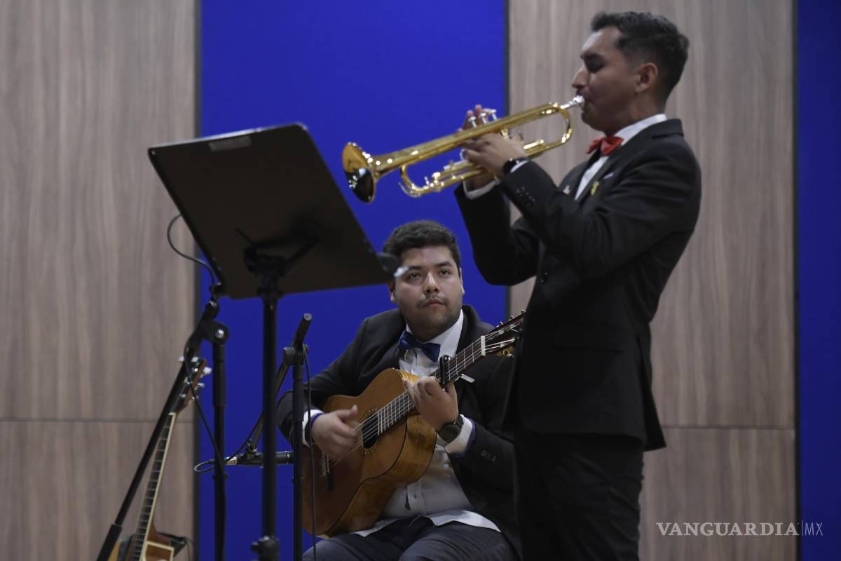 $!Entre jazz, K-Pop y boleros CD Acoustic entrega divertido concierto en la Superior de Música