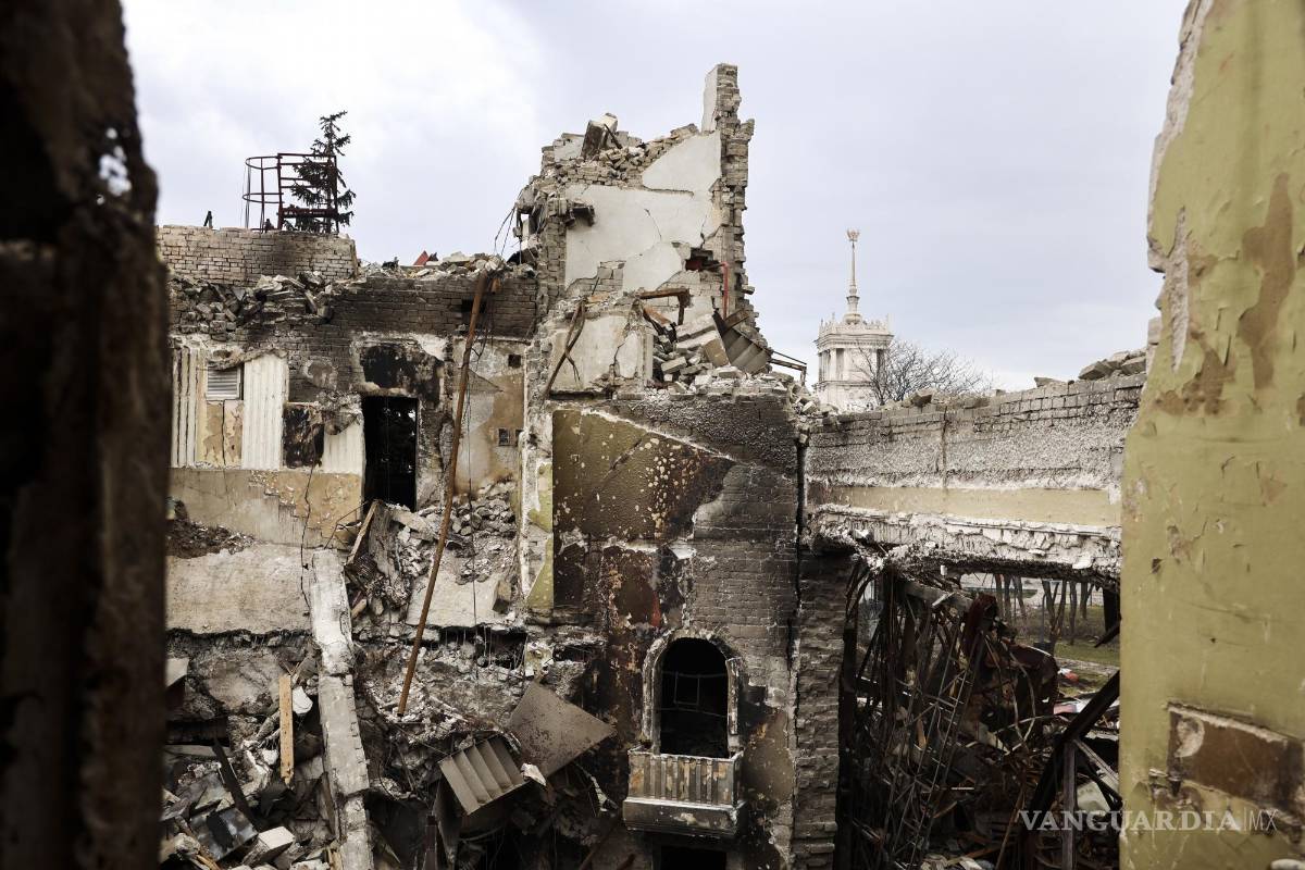 Milicias prorrusas toman el control del puerto de Mariúpol, según su líder