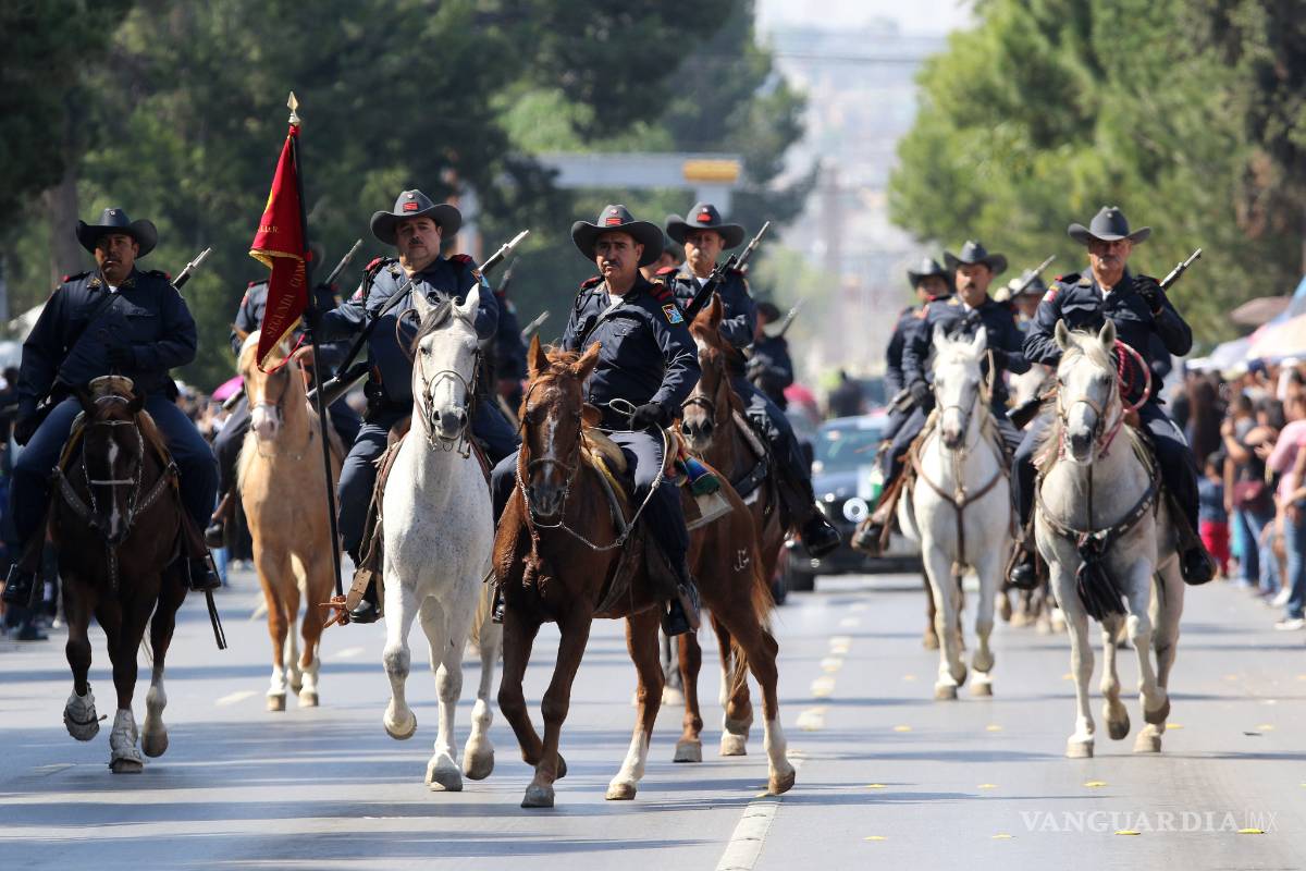 $!Celebran 40 mil saltillenses la fiesta de Independencia (fotogalería)