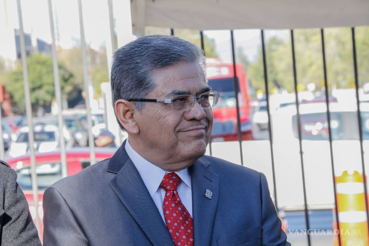 ‘No pueden trabajar en 2 lugares al mismo tiempo maestros de la UAdeC': Salvador Hernández, rector de la Universidad