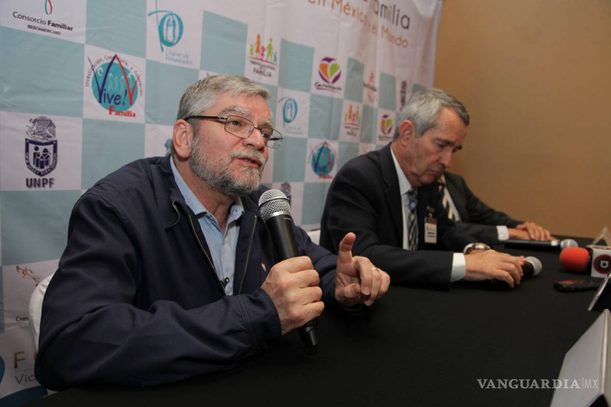 Marchan en 120 ciudades contra matrimonios igualitarios