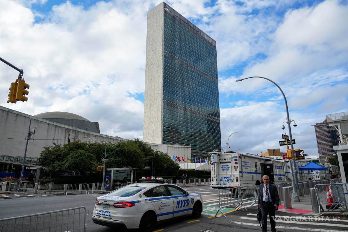$!Una vista general muestra la sede de las Naciones Unidas, el lunes 21 de septiembre de 2026, en Nueva York.