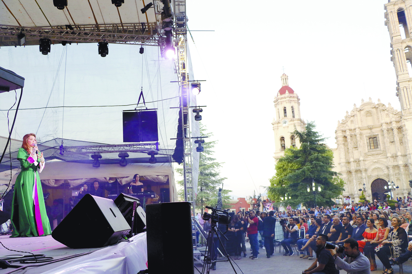 $!Guadalupe Pineda celebra por todo lo alto a Saltillo