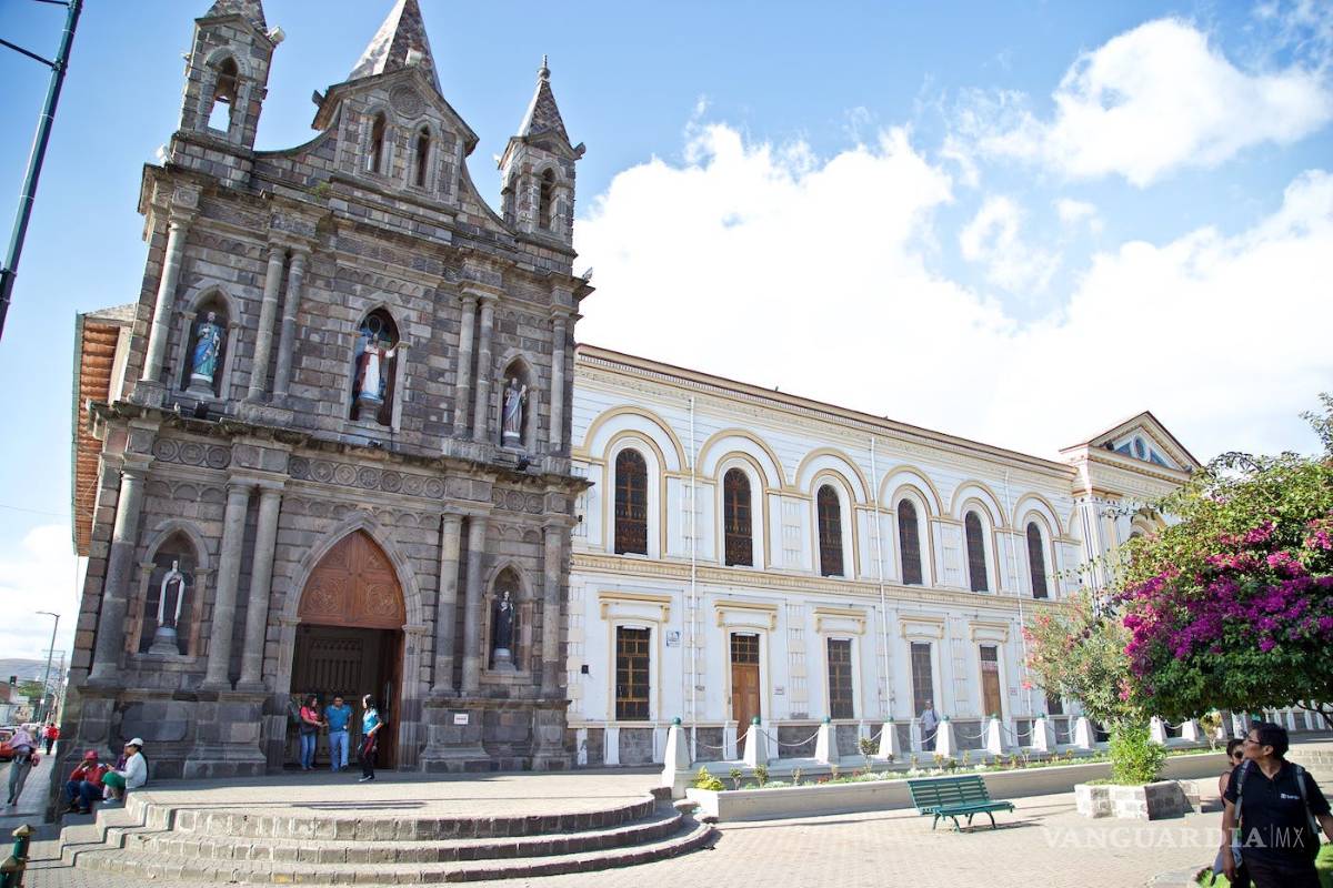 $!Casi abusan de niña de 5 años en baño de una parroquia